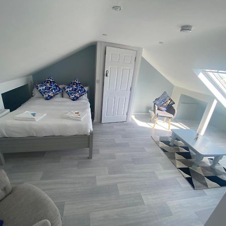 Seaclusion Barna Hotel Barna  Eksteriør billede
